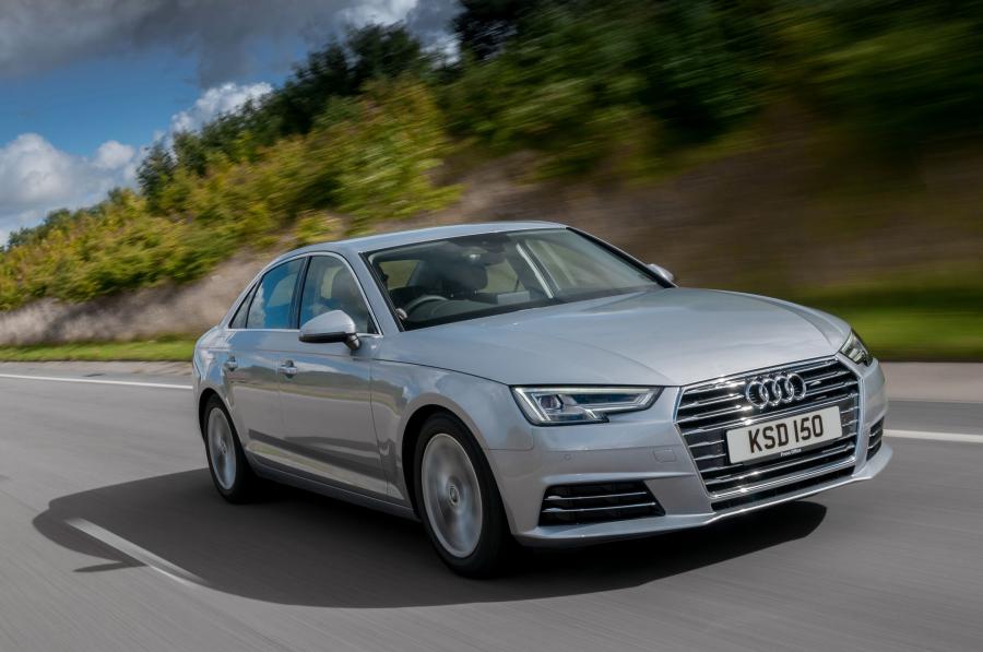  Audi A4 2.0 TDI Ultra (B9) 2015 года  (UK) (фото 7 из 19)